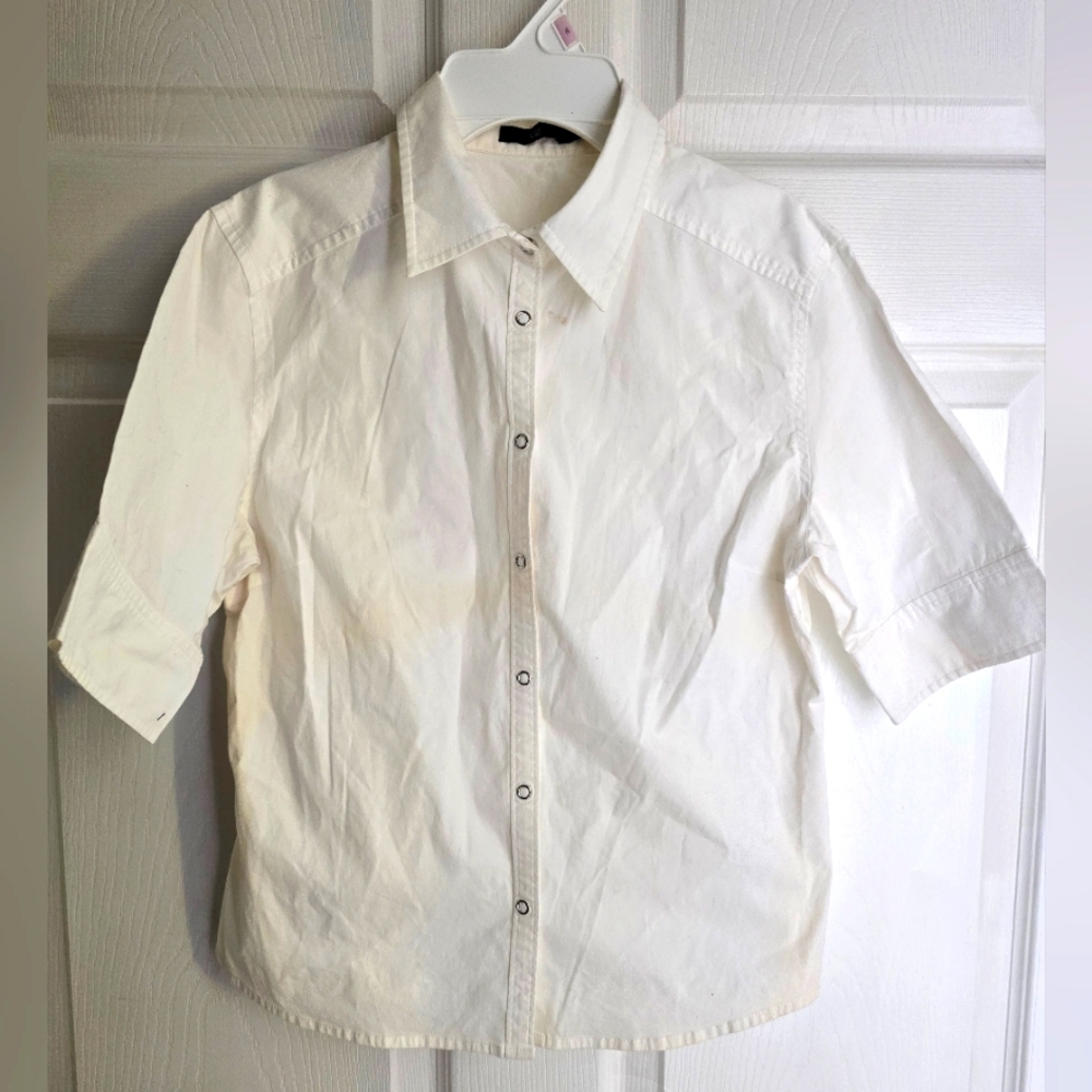 Chic White Collared Blouse